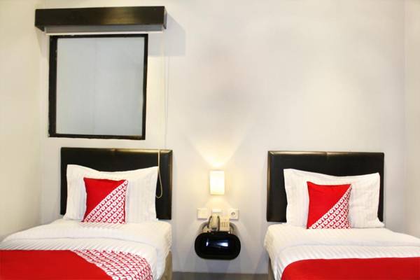 OYO 136 Manggis Inn