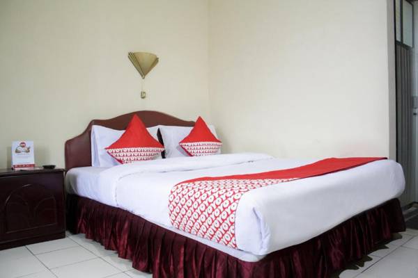 Vaccinated Staff - OYO 181 Wisma Bintang