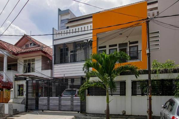 RedDoorz @ Tanjung Duren