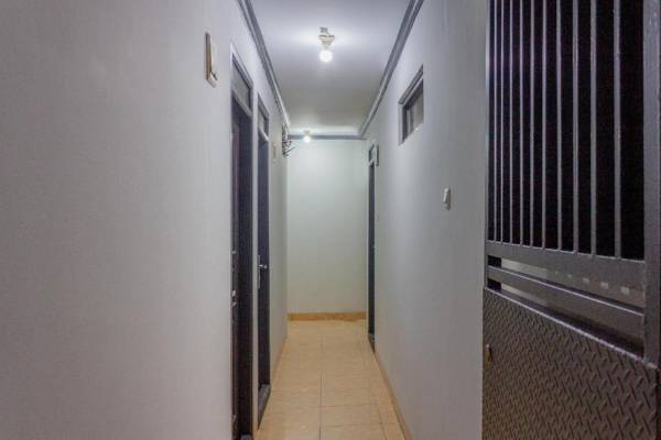 OYO 649 K68 Residence