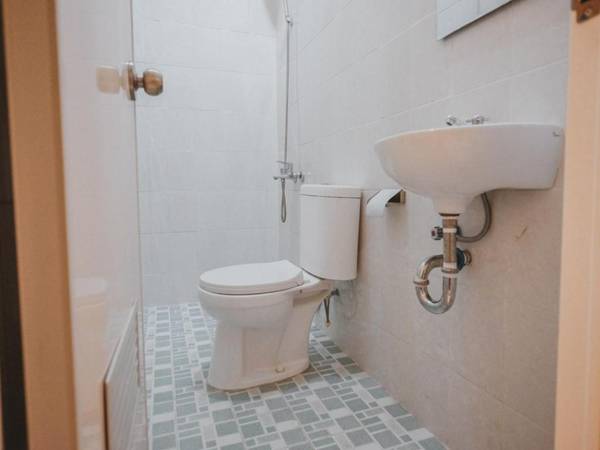 RedDoorz Plus near Plaza Blok M