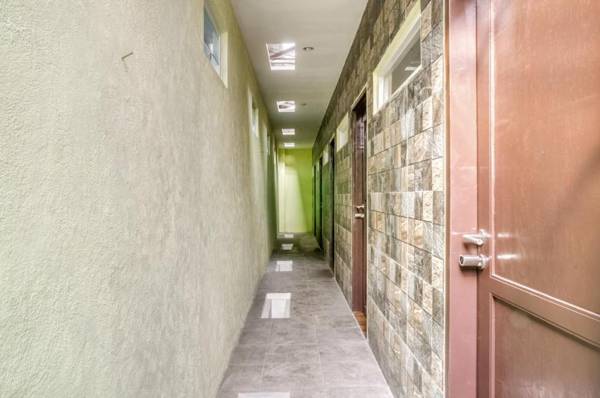 RedDoorz @ Panglima Polim 2