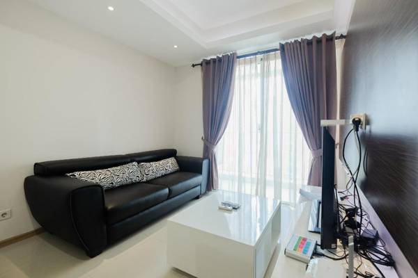 Modern 1BR Apartment at Casa Grande By Travelio