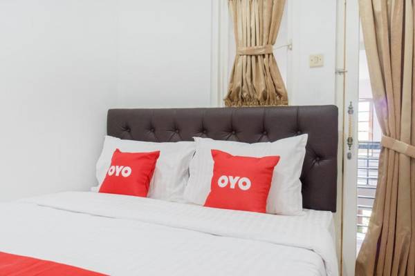 OYO 1941 Aaa Residence Syariah