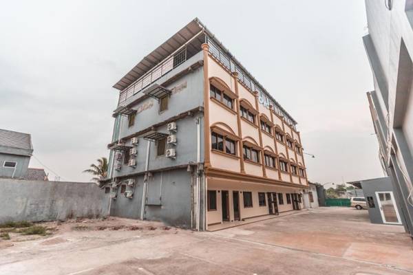 OYO 2034 Eden Guest House