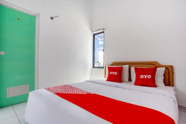 OYO 3728 Tunas Plaza Residence