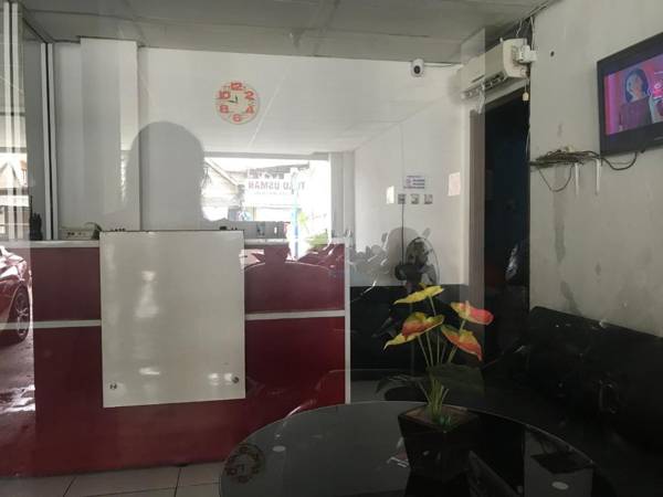 OYO 90436 Dewi Fortuna