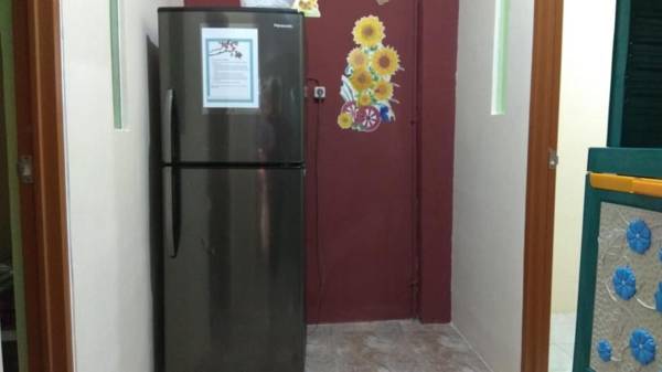 Eiffel Residence Cideng - Female Only