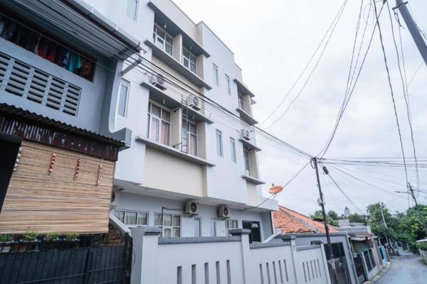 KoolKost Syariah near Universitas Moestopo Bintaro ( Minimum Stay 6 Nights )