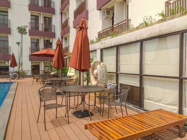 Cozy Studio with Bunk Bed at Dave Apt By Travelio