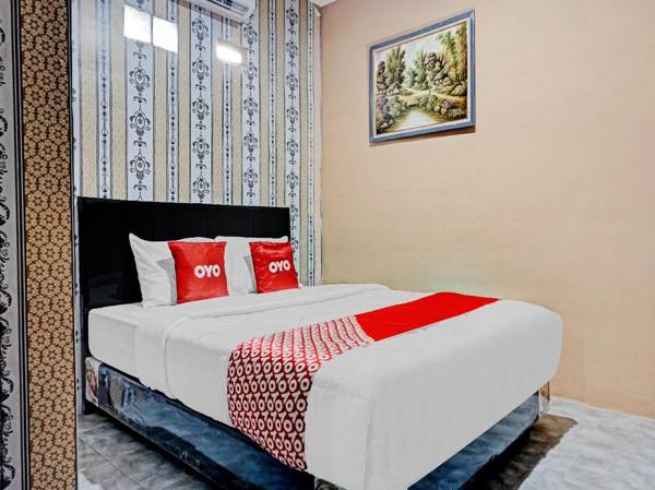 OYO 90469 Benhil Karet Tengsin