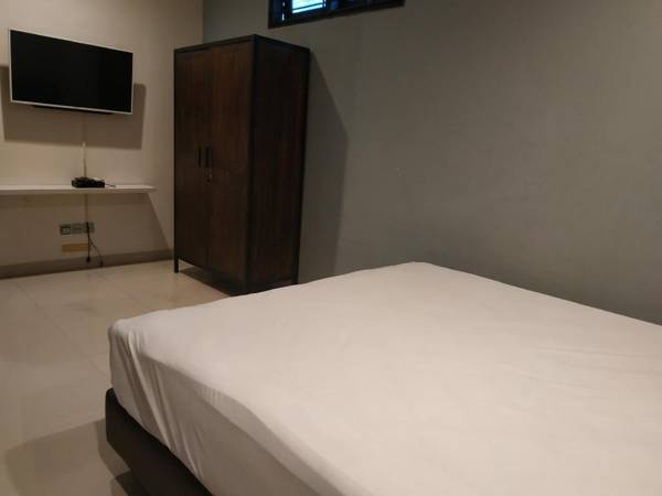 OYO 90438 Mampang 34 Residence