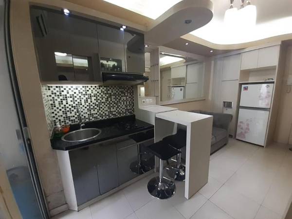 Apartment Bassura City by Travelibu