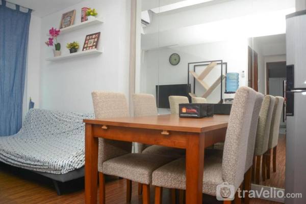 Spacious Modern 2BR Springhill Terrace By Travelio