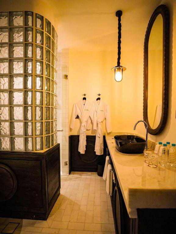 The Orient Jakarta a Royal Hideaway Hotel