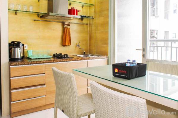 Comfy 2BR at Seasons City Apartment By Travelio