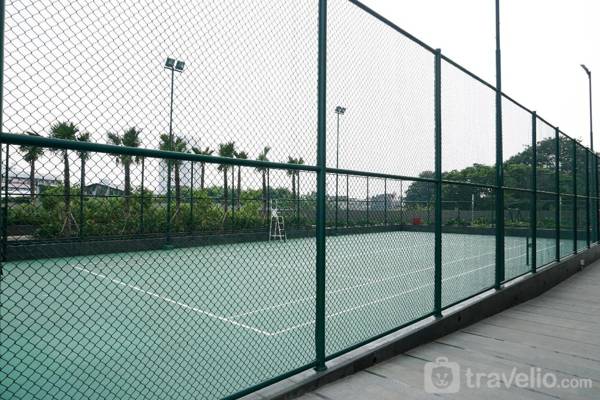 Studio @ Ciputra International Apt By Travelio