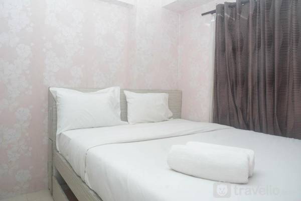 Modern 2BR Bassura City near Mall By Travelio