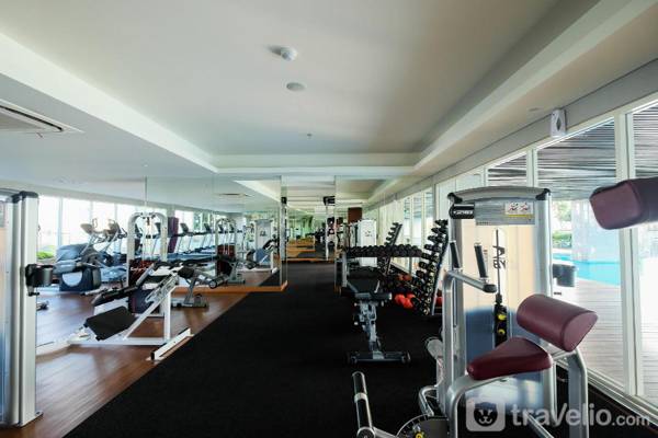 Nice and Spacious 3BR at Menteng Park By Travelio