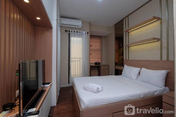 Cozy Studio at Transpark Cibubur Apt By Travelio