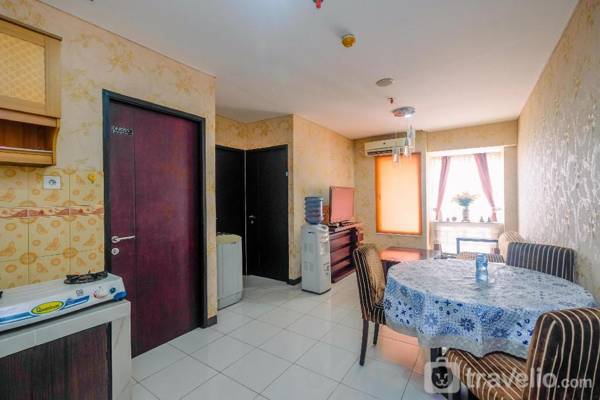 Comfort and Homey 2BR at Nifarro Park By Travelio