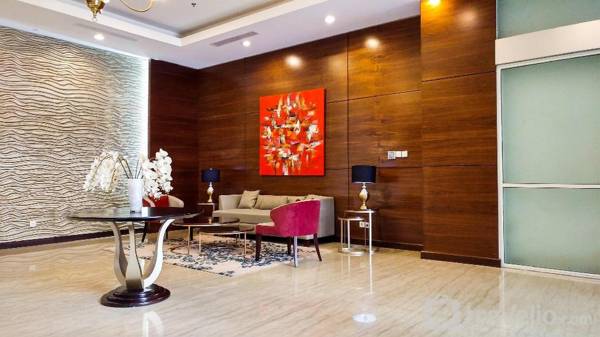 Comfort and Homey 2BR at Nifarro Park By Travelio