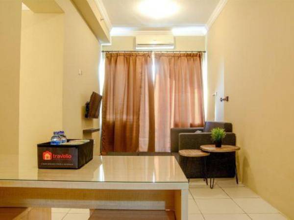 3 Bedrooms Plus Apartment Grand Palace by Travelio