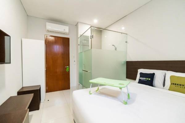 Urbanview Hotel Casa Kota Mangga Besar