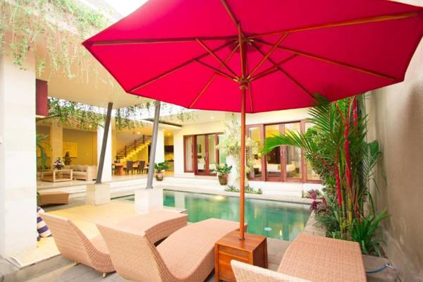 Apple Villas & Apartments