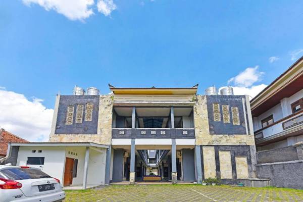 OYO 91495 Hotel Indah Residence