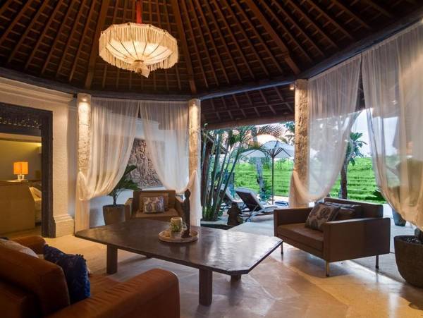 Serene Rice Field Terrace Canggu 3 Bedrooms Villa