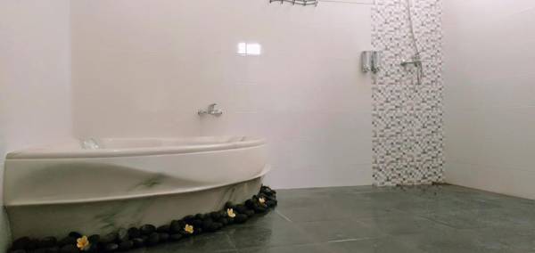 The Jepun Room and House