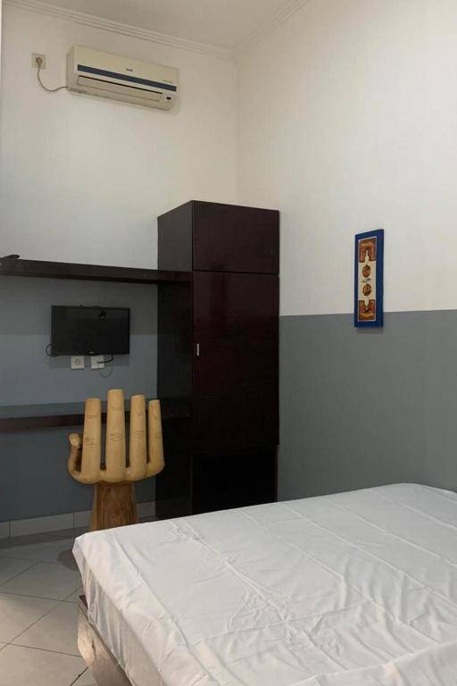 Kesuma Residence & Kost Near Bali Royal Hospital RedPartner