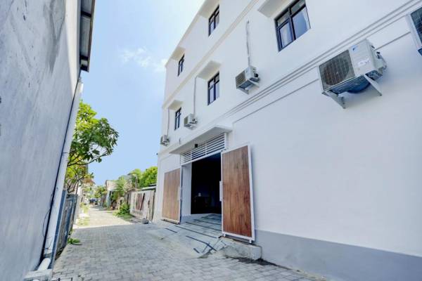 OYO 90671 Petanu Residence