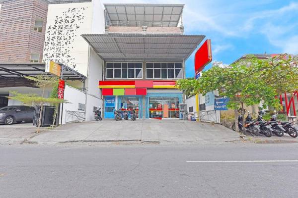 OYO 91351 87 Guest House