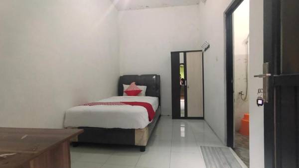 OYO 90157 Griya Andon Syariah