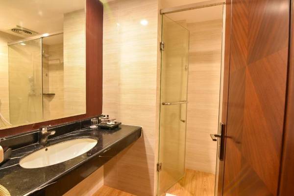 Grand Rocky Hotel Bukittinggi