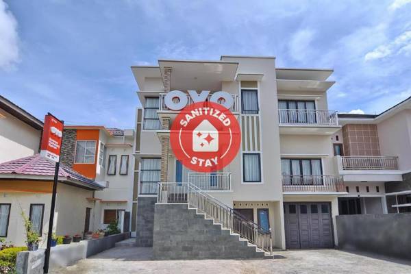 OYO 838 Sanjaya Homestay Syariah