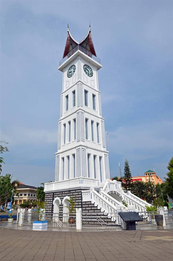 Urbanview Hotel Ananda Syariah