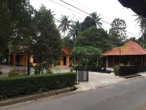 Homestay Anugrah Borobudur 1 & 2