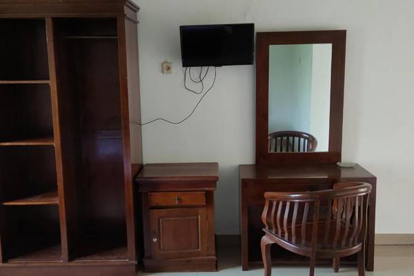 Guest House Sidorejo Bukit Hitam View RedPartner