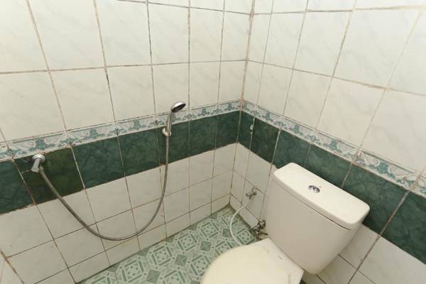 OYO 2057 Hotel Kharisma