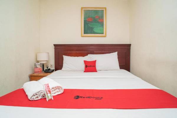 RedDoorz near Taman Bekantan Banjarmasin