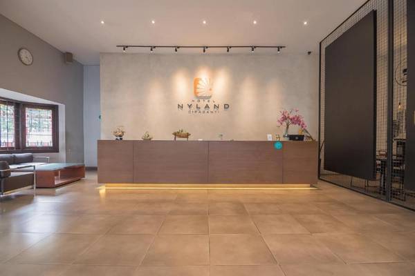 RedDoorz Plus @ Cipaganti Street 3