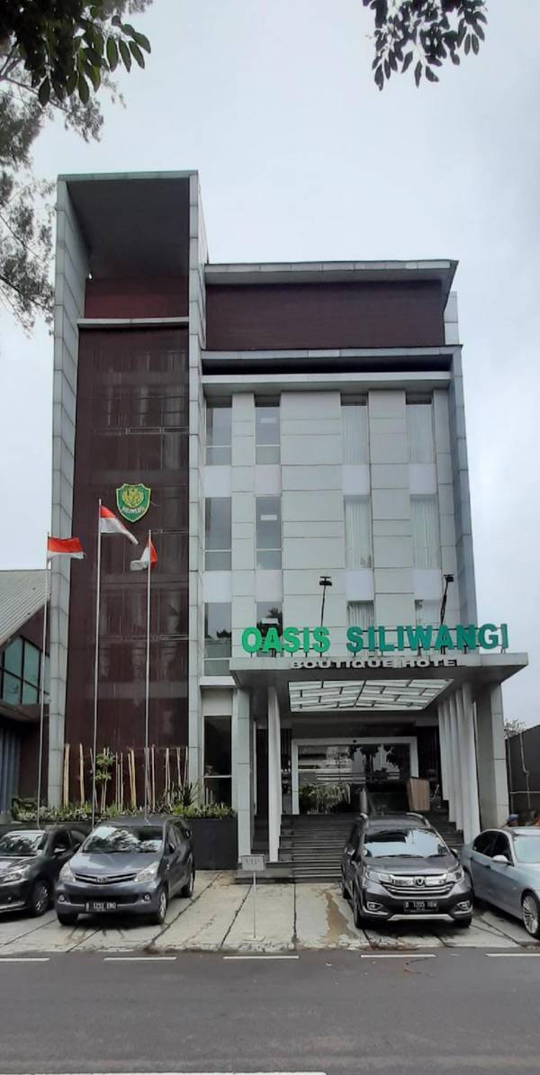 Oasis Siliwangi Hotel & Waterpark