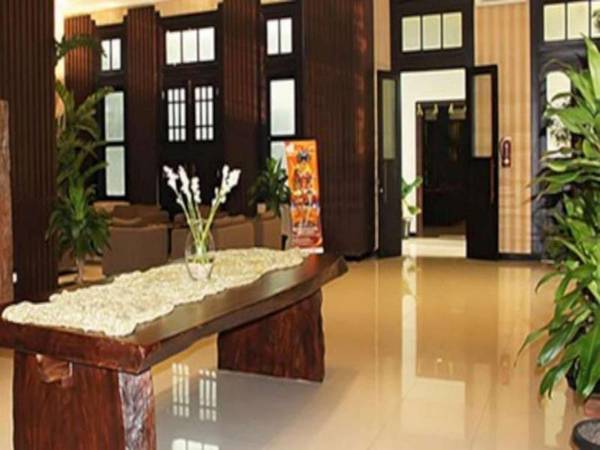 The Summit Siliwangi Hotel