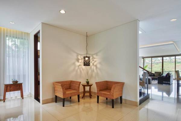 Indah 1 Golf Mountain Villa 4 bedroom private pool