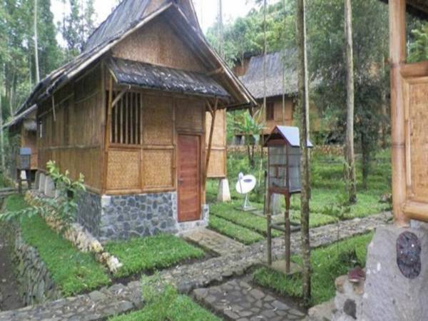 Villa Kampung Karuhun Sutan Raja