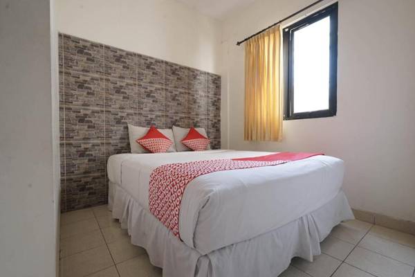 OYO 1699 Verona Residence