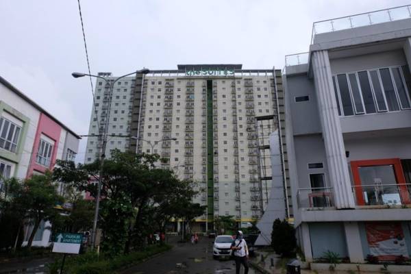 The Suites Metro Apartment By Zaky